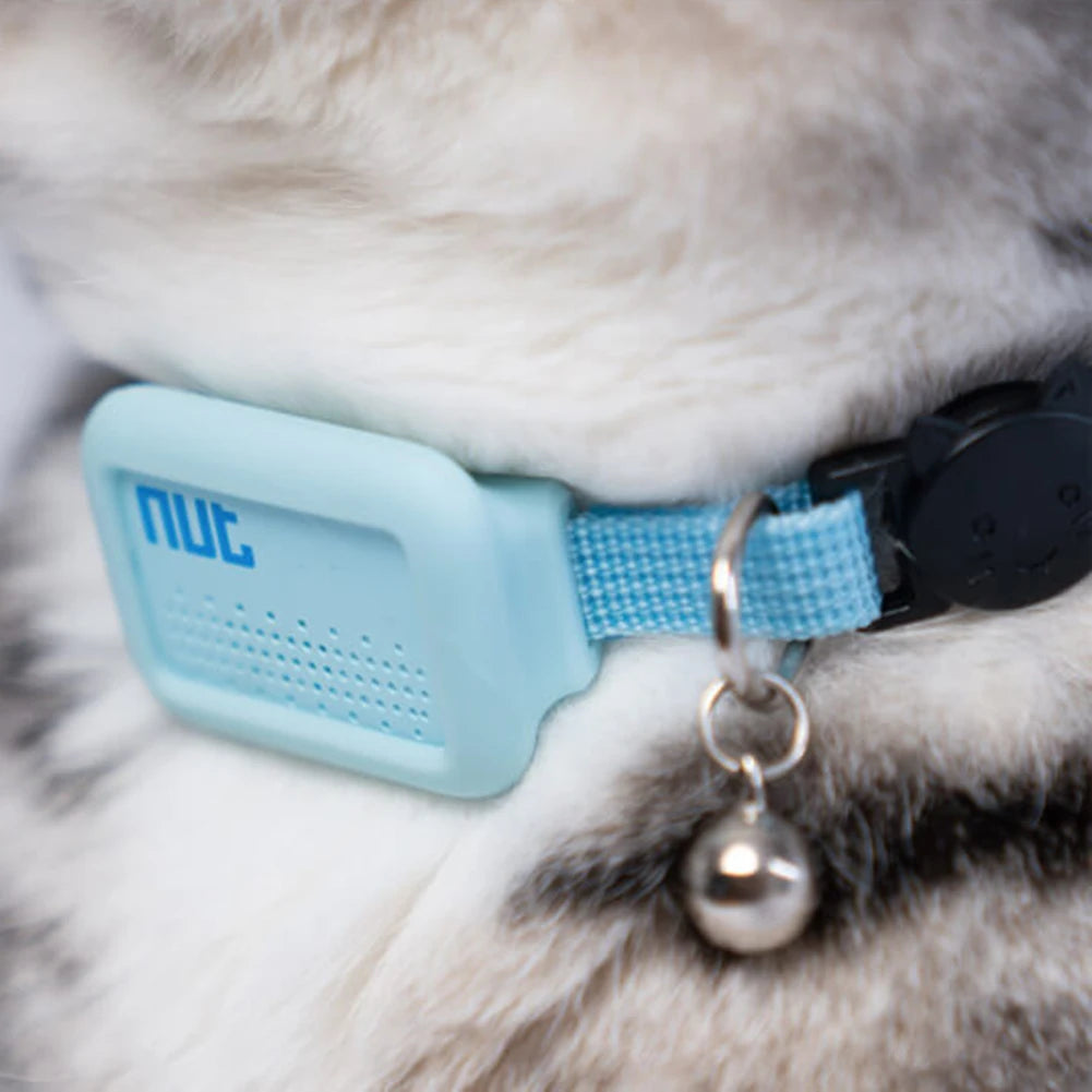 Intelligent Portable Pet Locator Collar for Cats